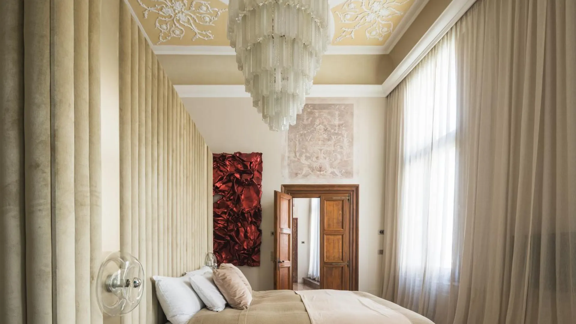 ונציה Noble Floor Art Apartment R&R 0*,  איטליה